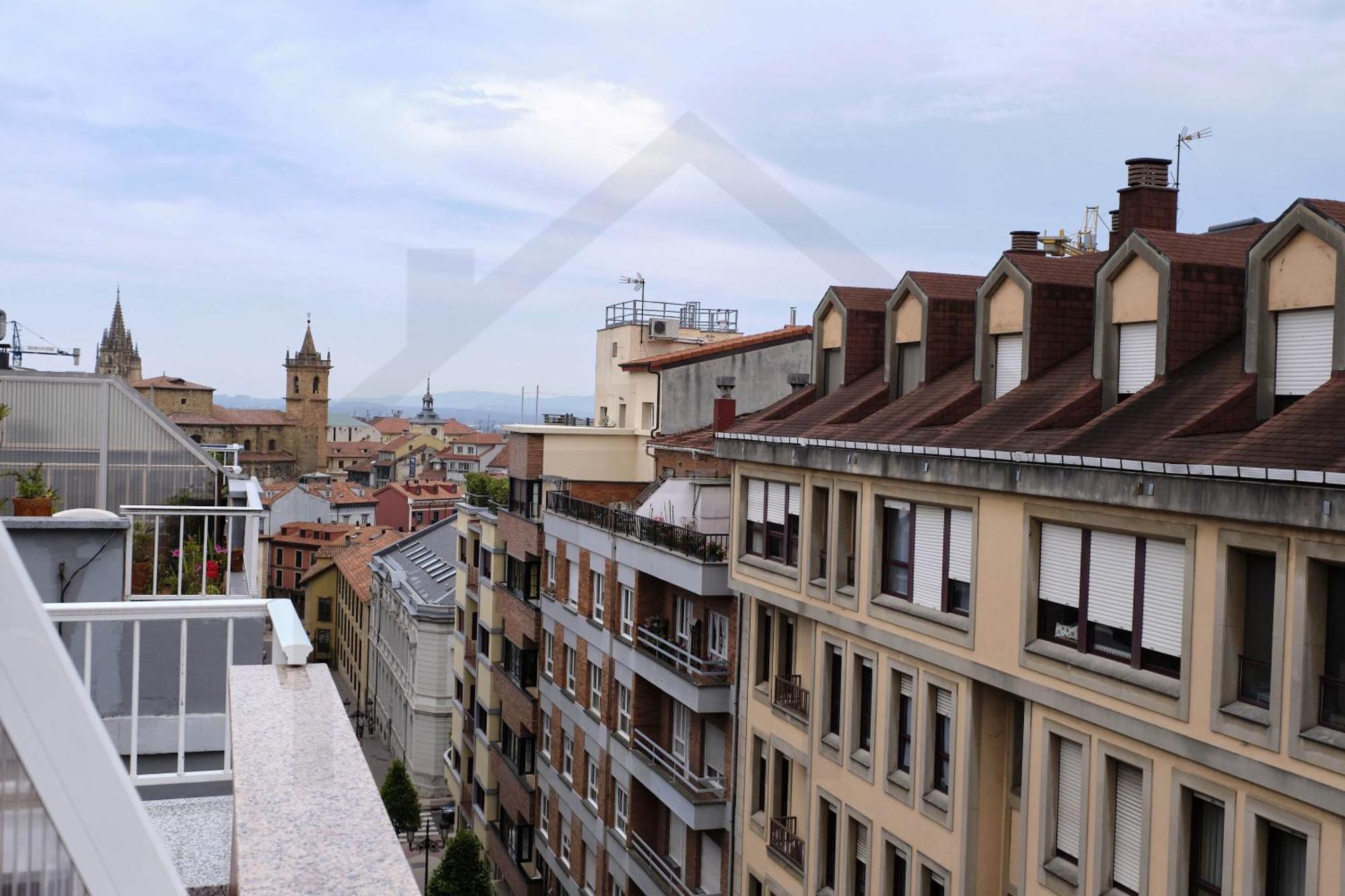Atico Quintana I - Con Terraza, Vistas A La Ciudad, En El Centro, Con Wifi Y Garaje Apartamento Oviedo Exterior foto