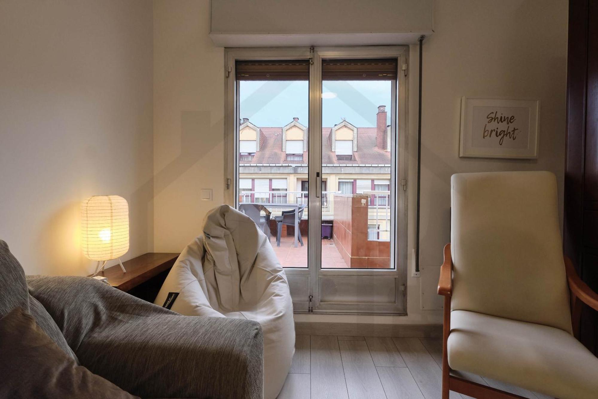 Atico Quintana I - Con Terraza, Vistas A La Ciudad, En El Centro, Con Wifi Y Garaje Apartamento Oviedo Exterior foto