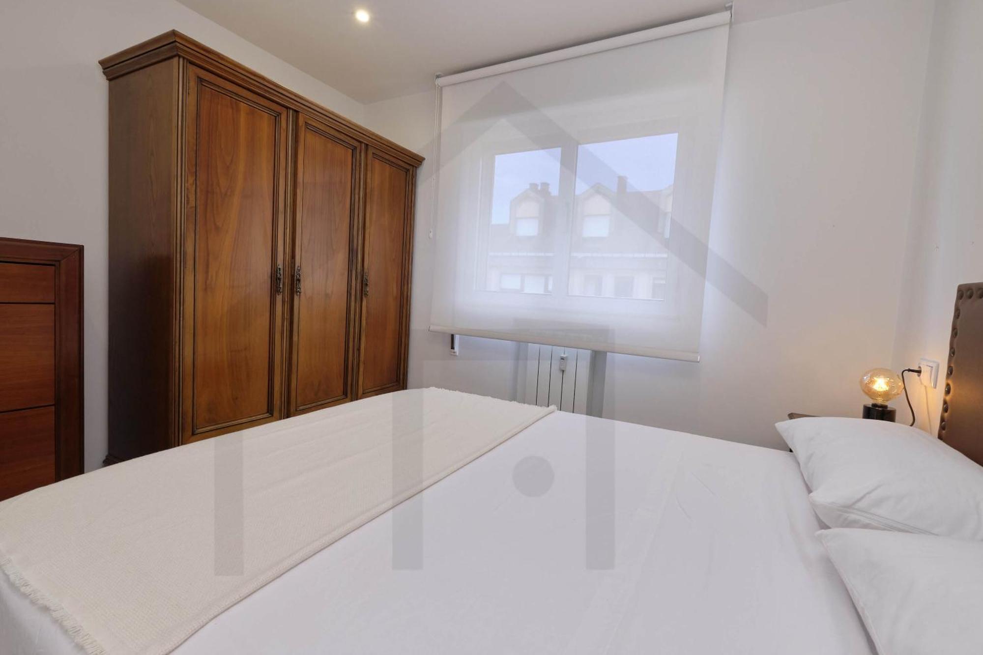 Atico Quintana I - Con Terraza, Vistas A La Ciudad, En El Centro, Con Wifi Y Garaje Apartamento Oviedo Exterior foto